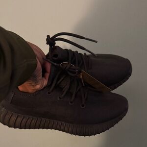 Black Yeezys